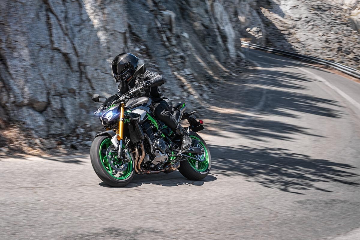 2026 Kawasaki Z900 SE
