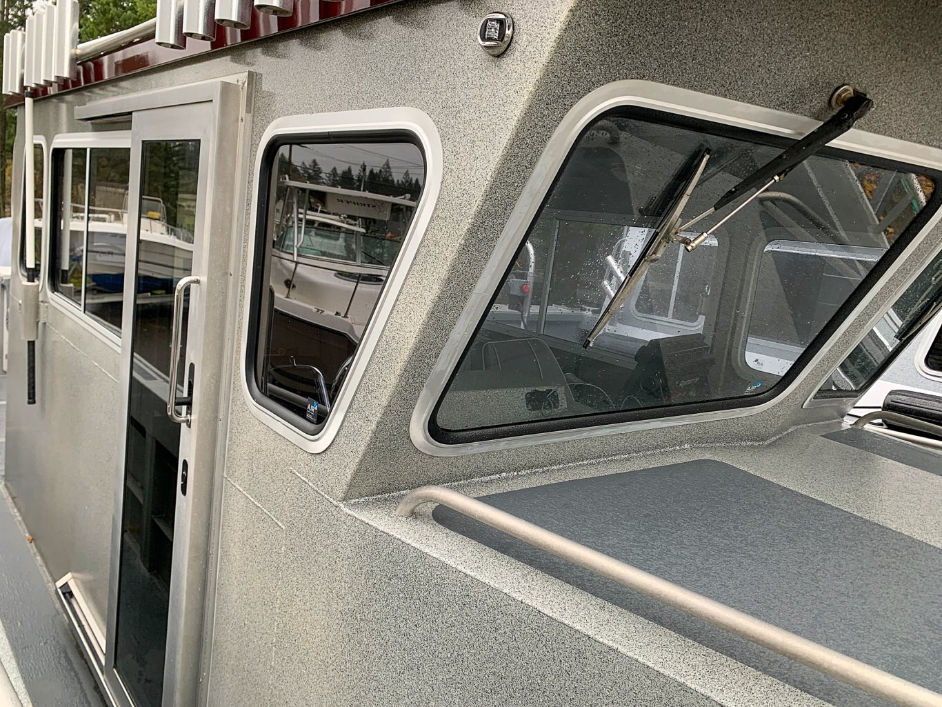 ALLIED BOATS — LIBERATOR 30