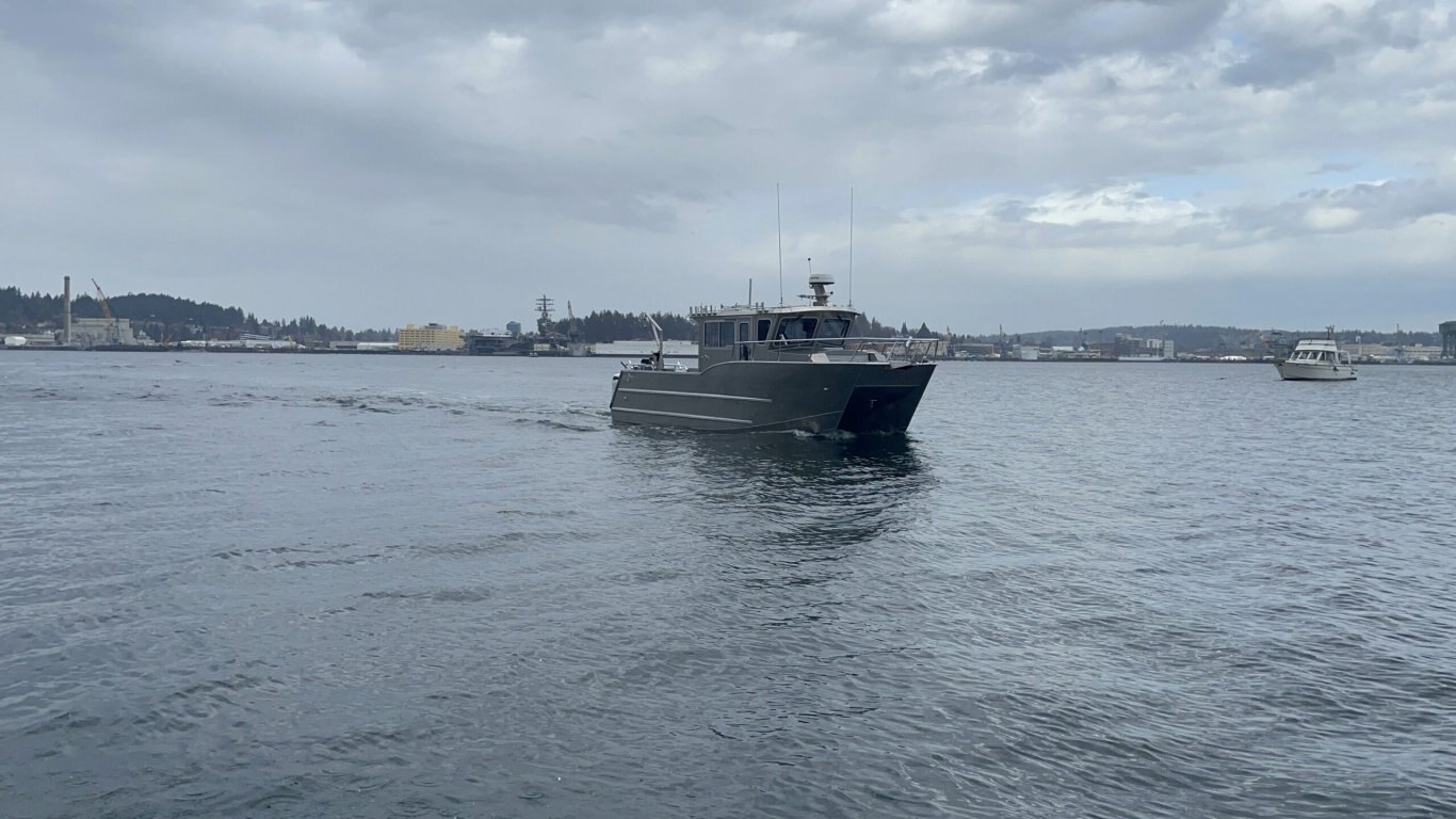 ALLIED BOATS — LIBERATOR 32