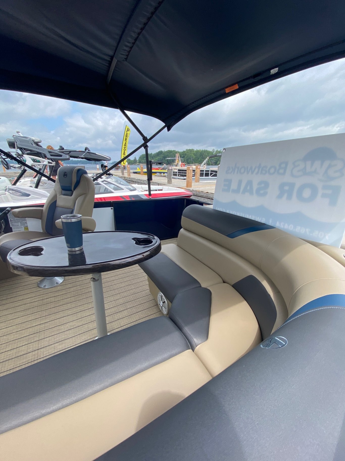 2023 Legend E Series 21 Cruise (Blue)