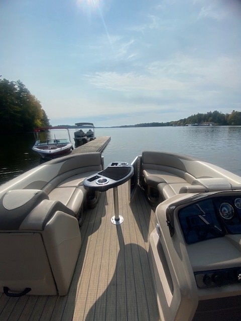 2022 Legend Q Series Cottage 21 (Black)