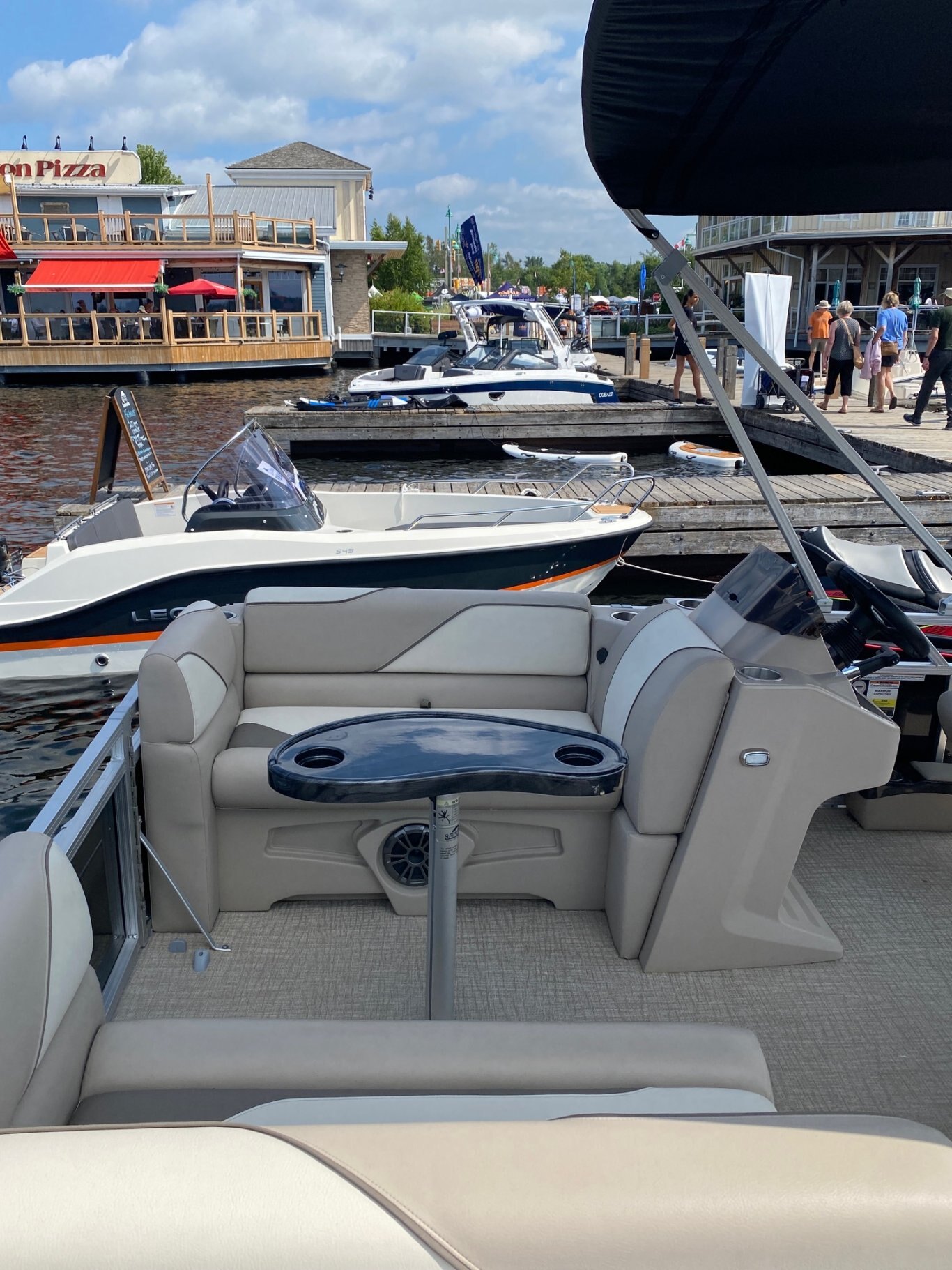 2024 Legend Q Series LE 17 Cottage