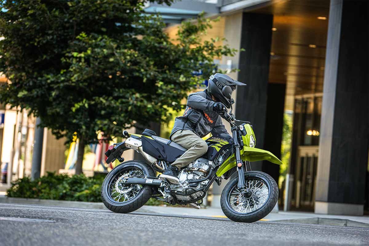 2026 Kawasaki KLX300SM Battle Gray / Ebony