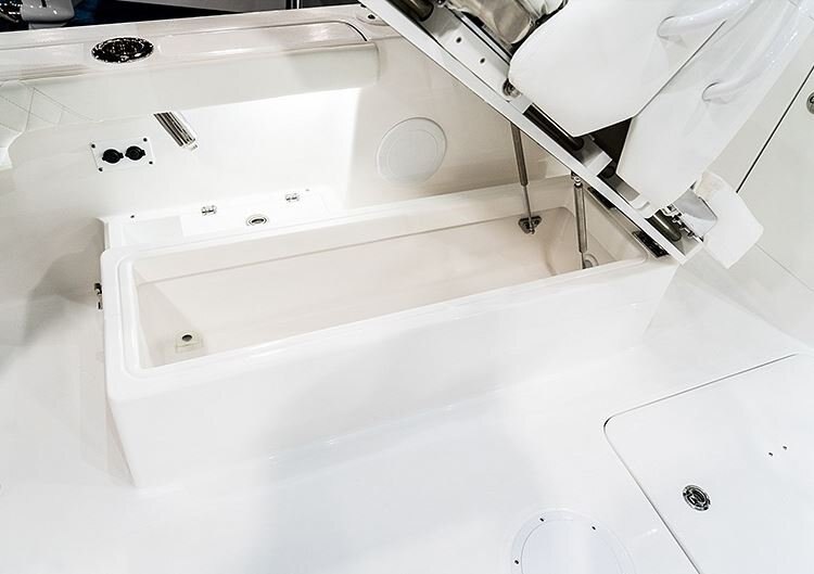 2026 EdgeWater 248CX Crossover Series