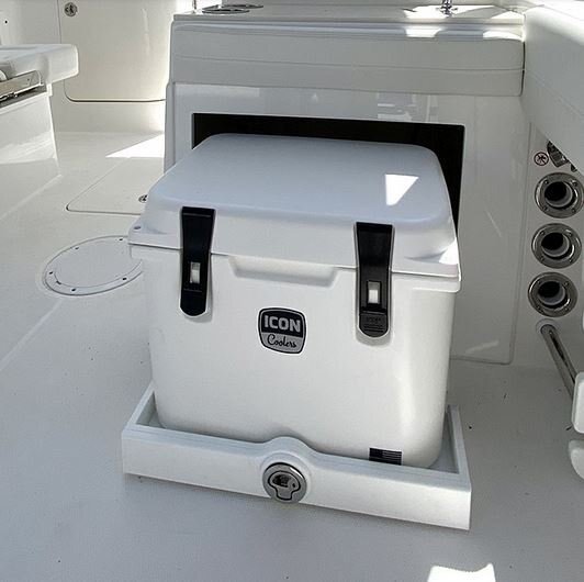 2026 EdgeWater 248CX Crossover Series