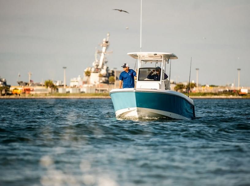 2026 EdgeWater 230CC Center Console Series