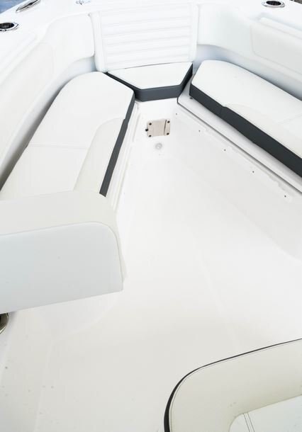 2026 EdgeWater 230CC Center Console Series