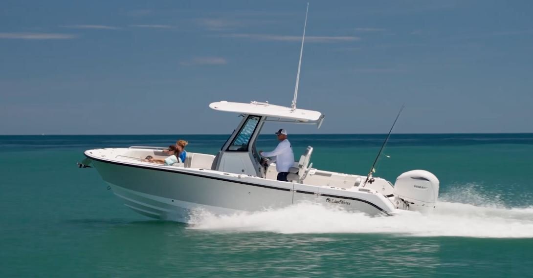 2026 EdgeWater 250CC Center Console Series