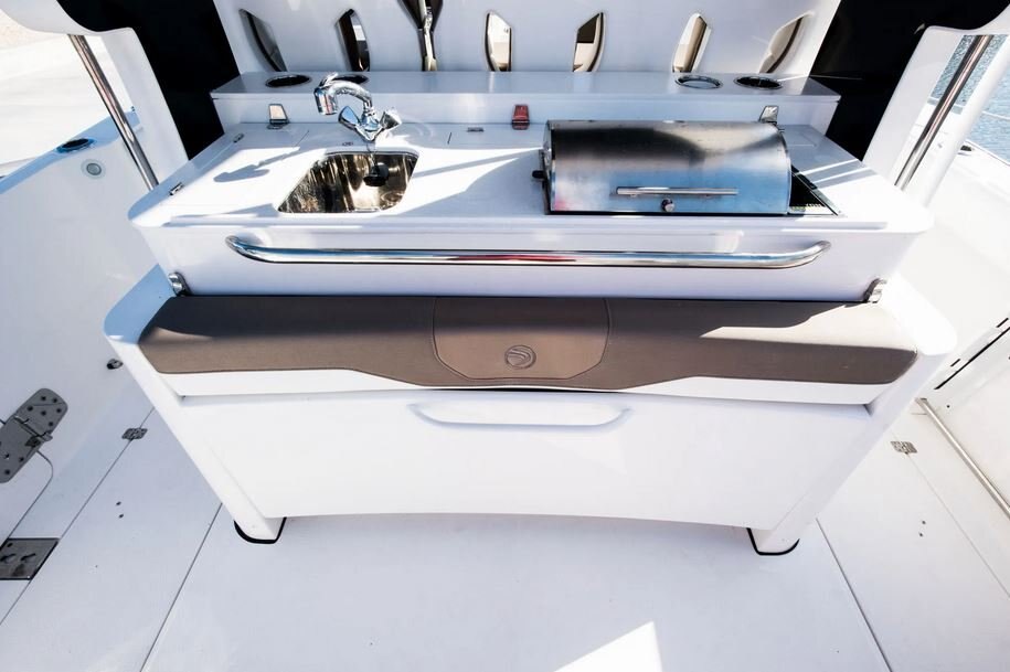 2026 EdgeWater 370CC Center Console Series