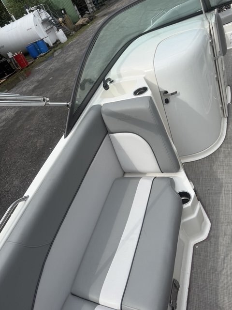 2022 NauticStar 223DC