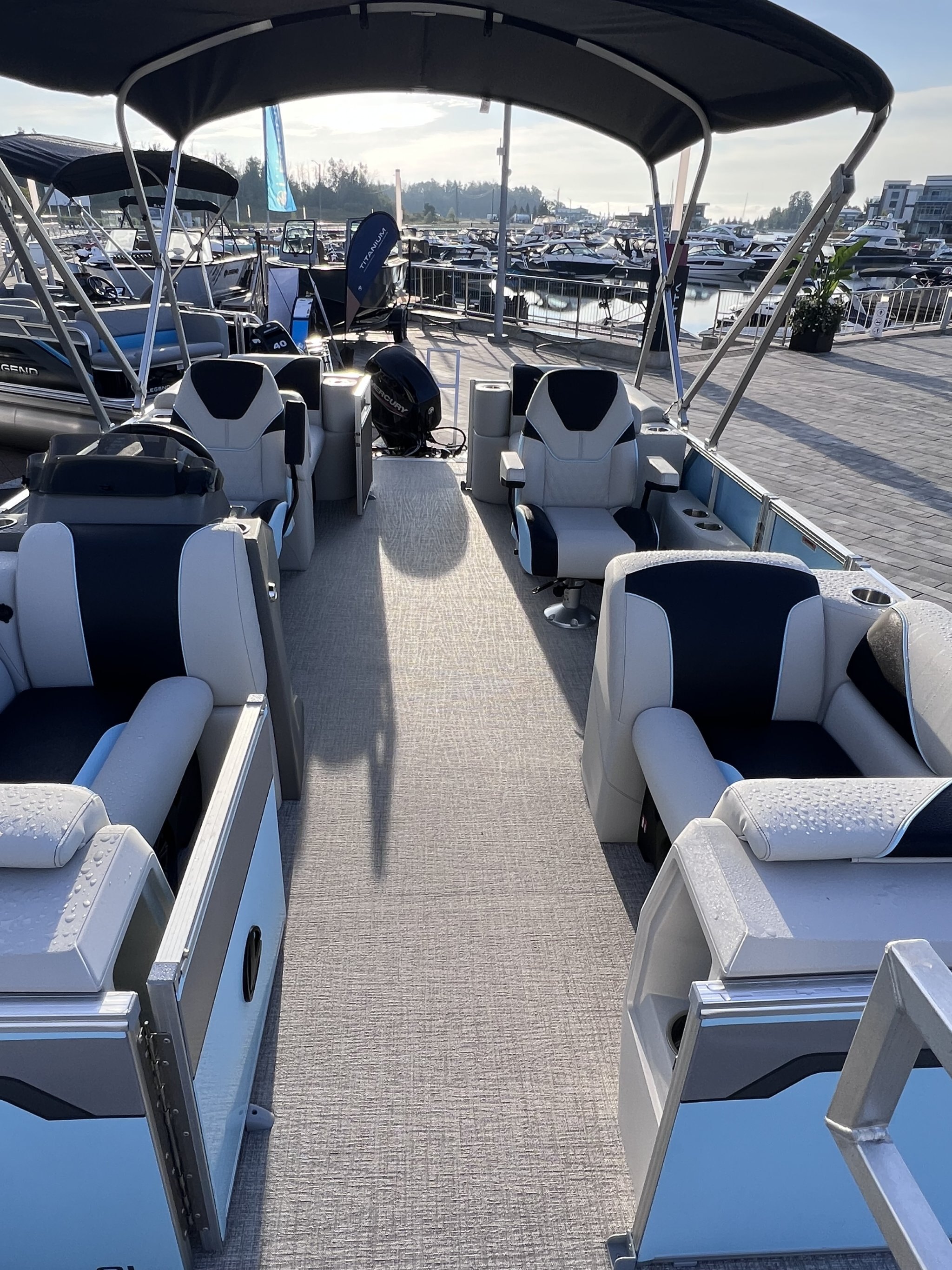 2027 Legend LX 21 QL