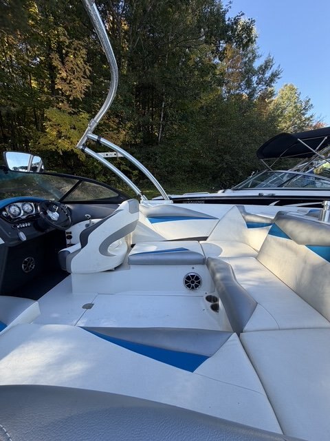 2012 Tige R20