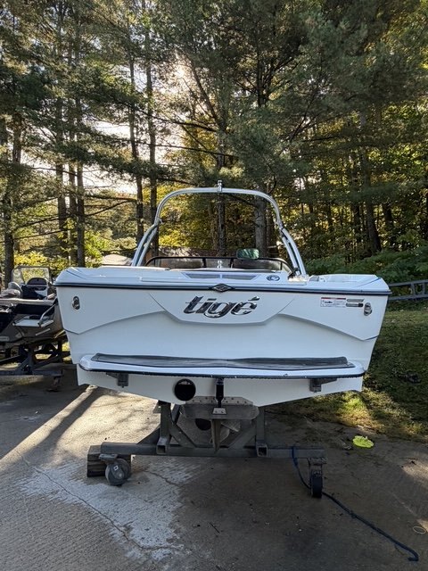 2012 Tige R20