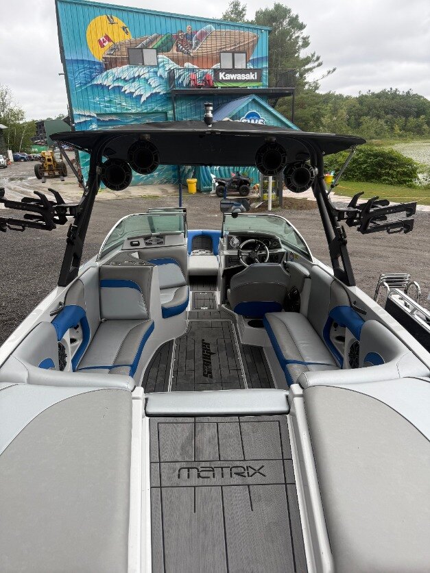 2024 Sanger 231 SLE Wake & Ski Boat with 5 Yrs Warranty