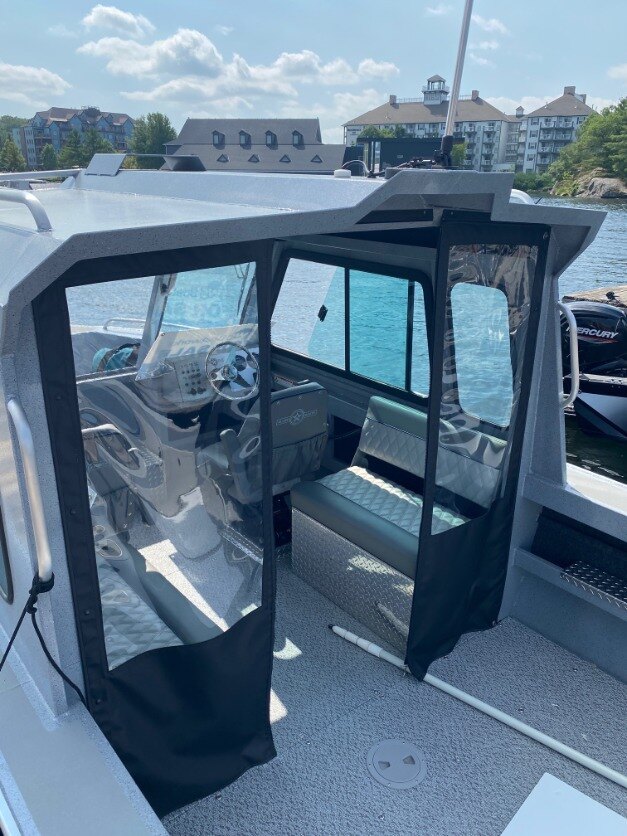 2025 Allied 21 HT Mustang (3 Piece Rollup Curtain)