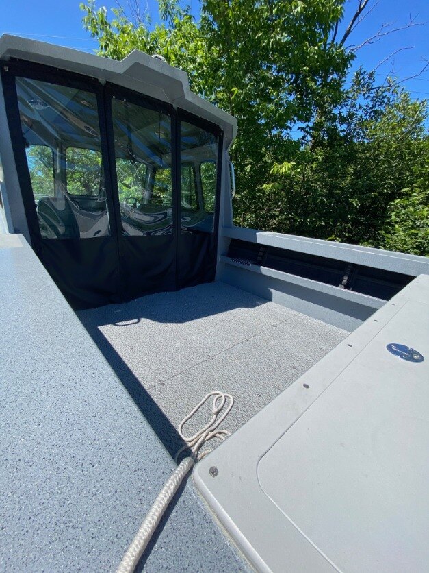 2025 Allied 21 HT Mustang (3 Piece Rollup Curtain)