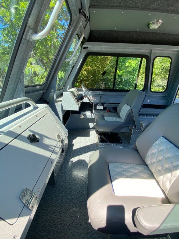 2025 Allied 21 HT Mustang (3 Piece Rollup Curtain)