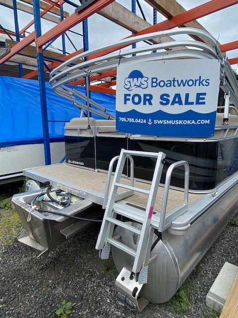 2023 Legend Boats Q Series LE 21 Lounge