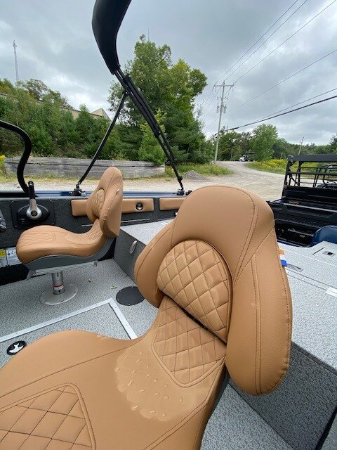 2026 Legend 17 XT (Sapphire Blue)