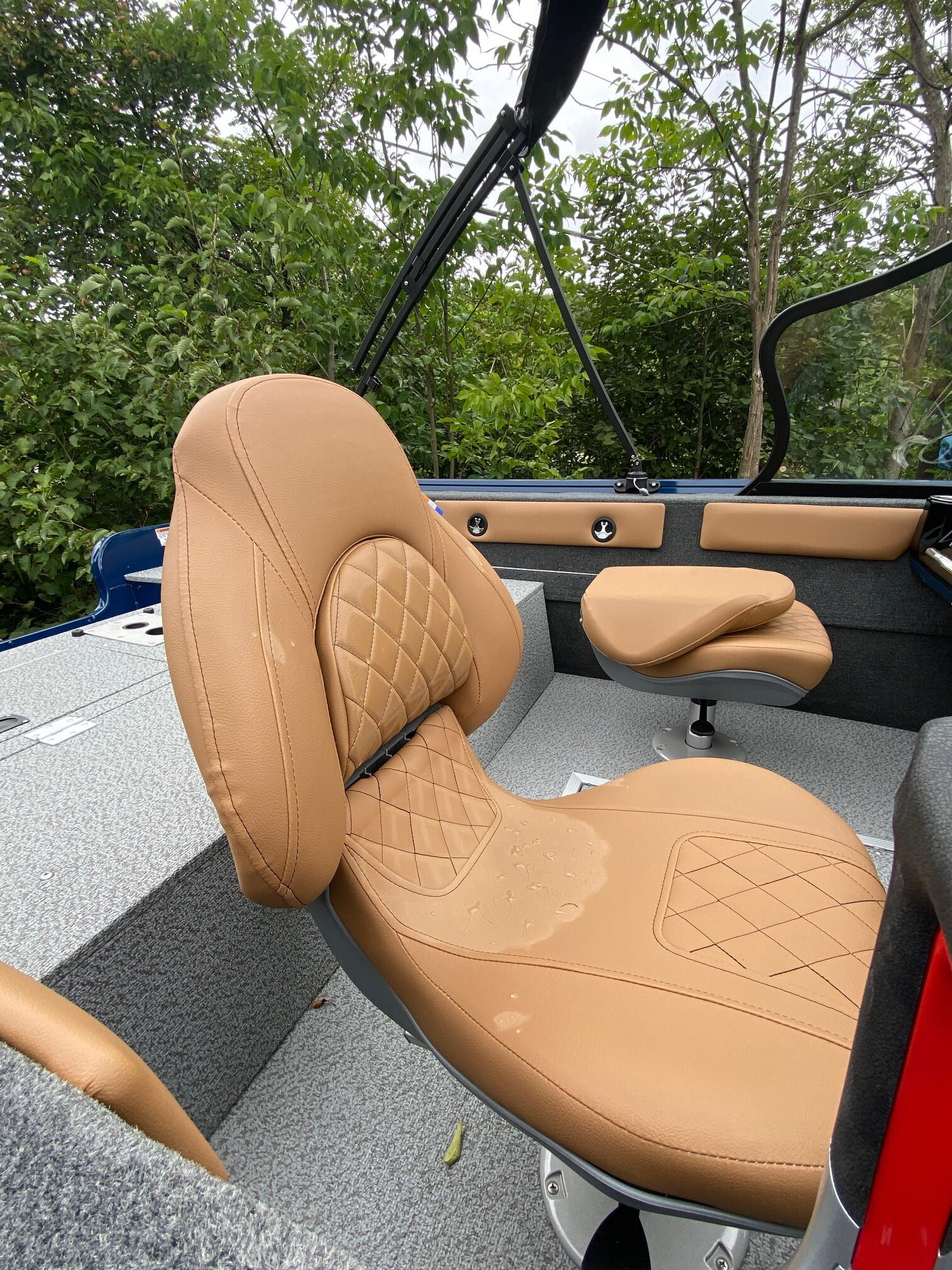 2027 Legend 18 XT Sapphire Blue