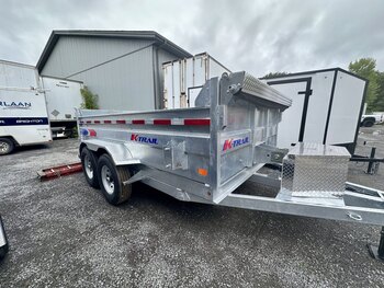 Like New 2022 Canada Trailer 25' 21k Gooseneck