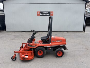 2011 Kubota T2080 42