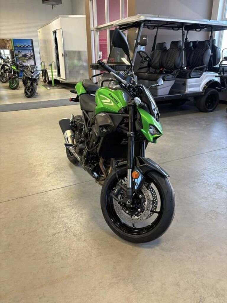 2026 Kawasaki Z900 | Pure Street Fury.