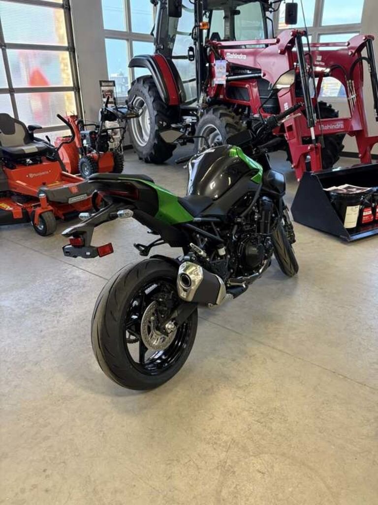2026 Kawasaki Z900 | Pure Street Fury.