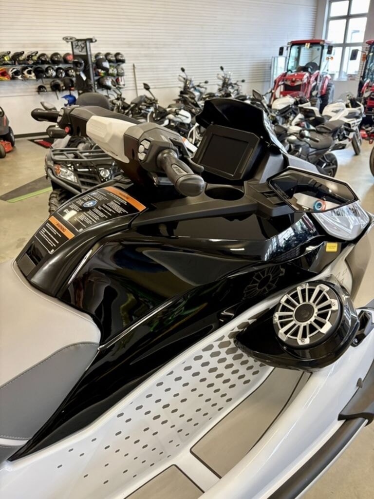 2026 Kawasaki STX 160 LX | $139 BW! | Unlimited Fun.