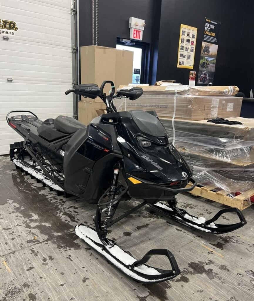 2023 Ski Doo Summit X Rotax 850 E TEC Turbo R | Experience Dynamic Power | $150 BW