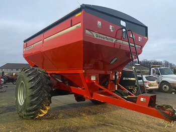 John Deere 630
