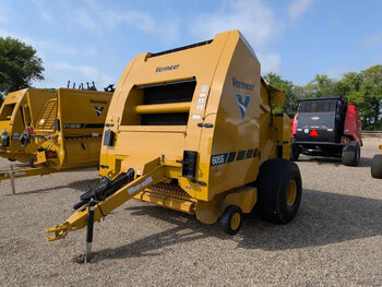 Vermeer SBW8000 BALE WRAPPER