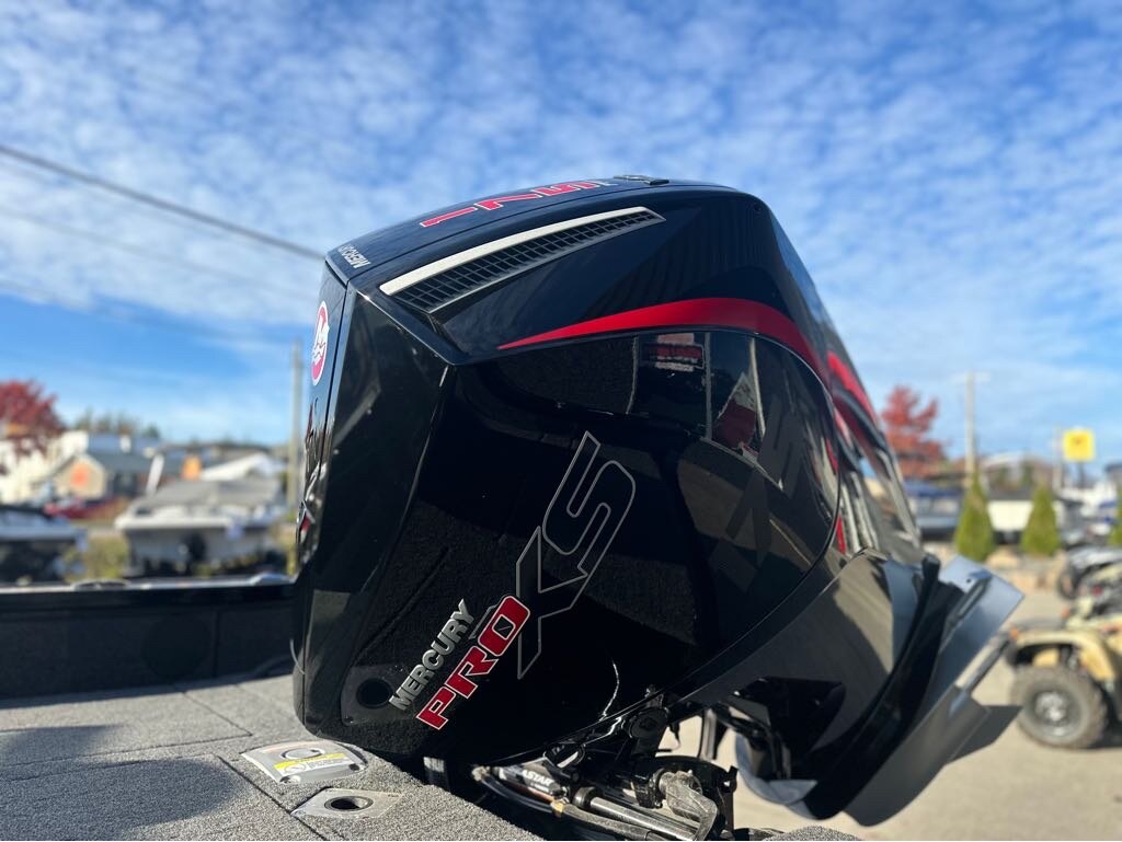 2025 Lund Crossover XS 1875 Mercury 175HP PRO XS