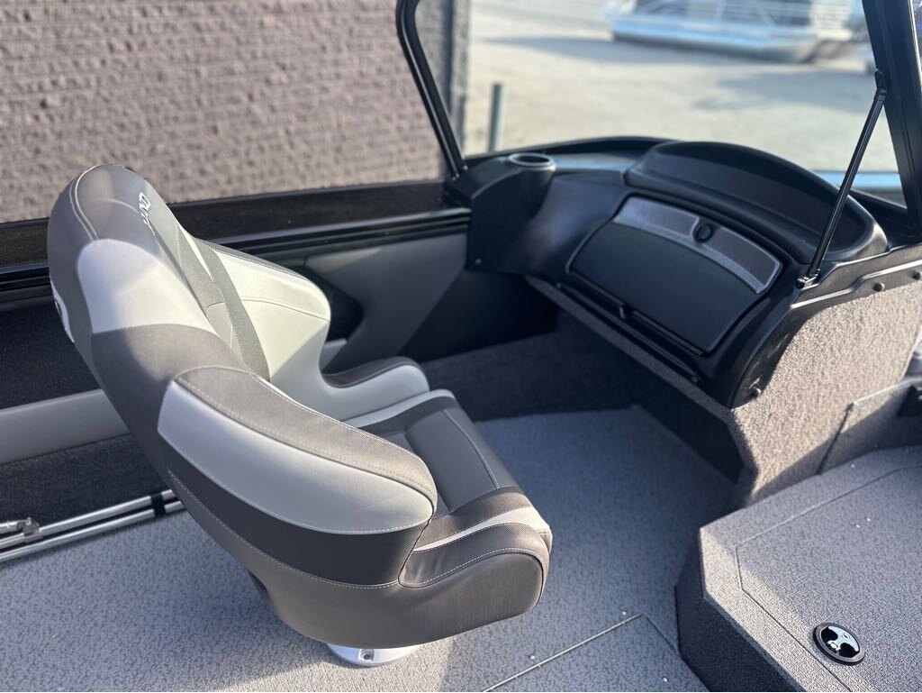 2025 Lund Crossover XS 1875 Mercury 175HP PRO XS