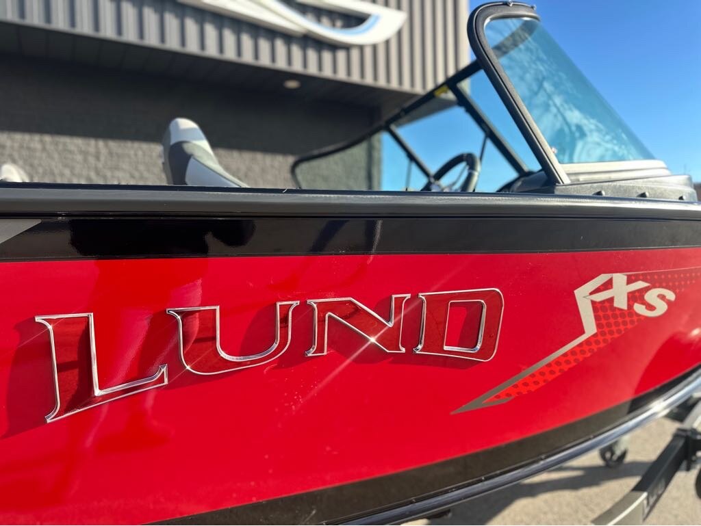 2025 Lund Crossover XS 1875 Mercury 175HP PRO XS