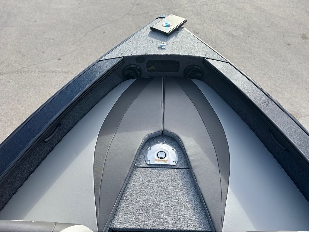 2025 Lund Crossover XS 1875 Mercury 175HP PRO XS