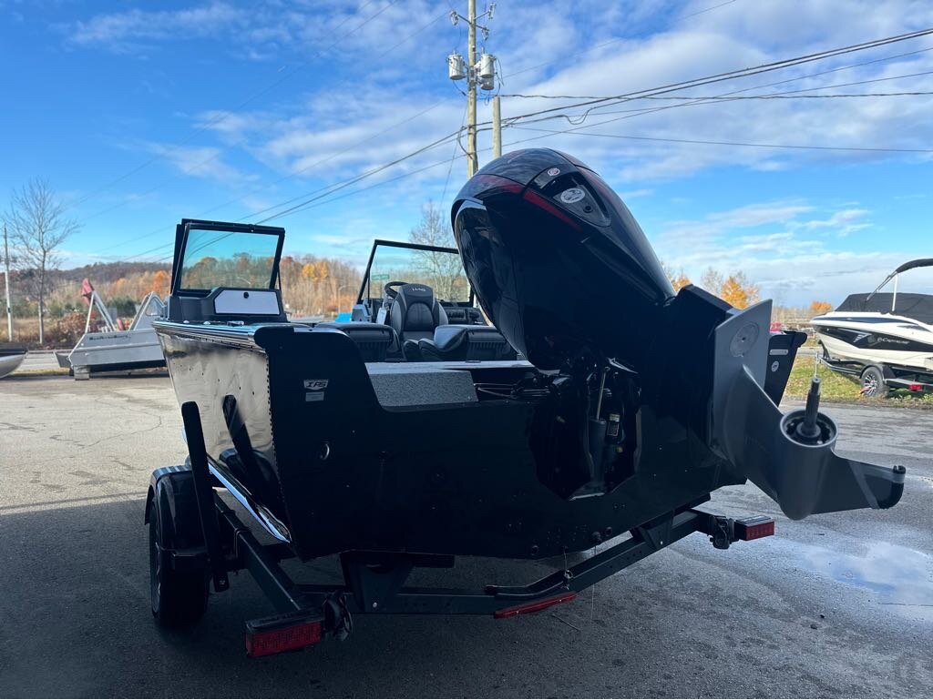 2025 Lund Impact XS 1875 Mercury 150HP Pro XS