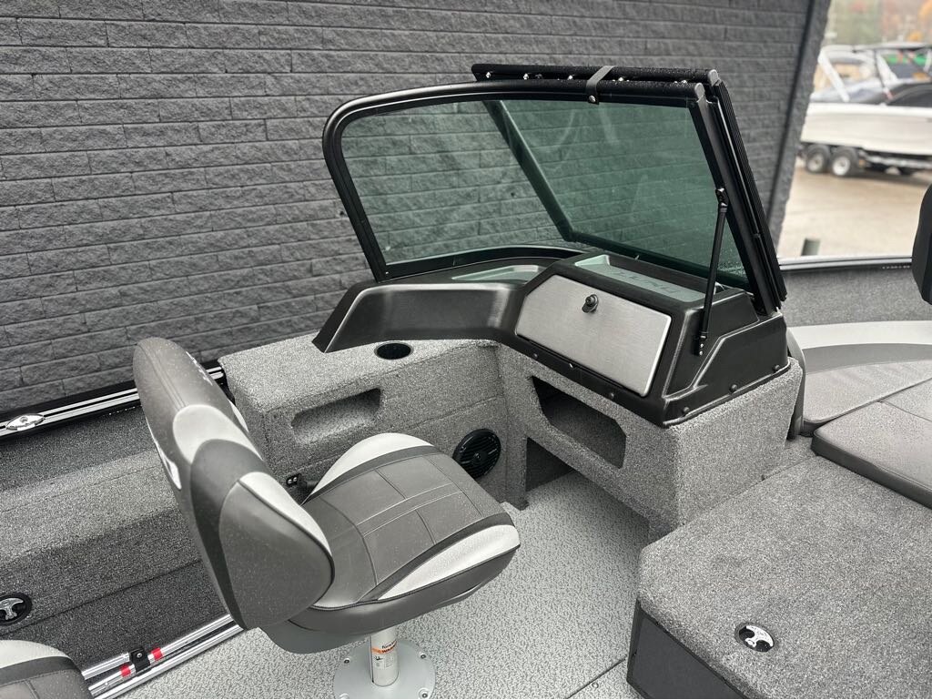 2025 Lund Impact XS 1875 Mercury 150HP Pro XS