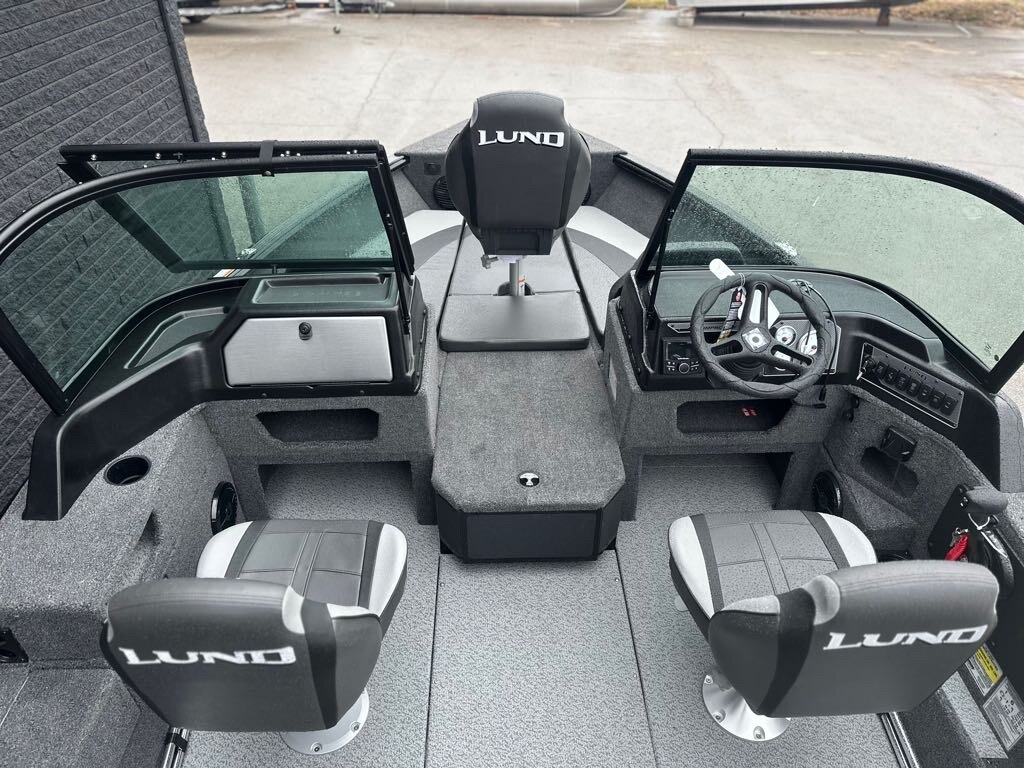 2025 Lund Impact XS 1875 Mercury 150HP Pro XS