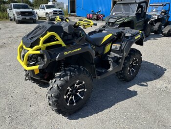 2023 Ski Doo Expedition LE Rotax® 900 ACE™ Black