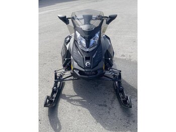 2026 Ski Doo MXZ XRS 850 E TEC W/10.25 TOUCHSCREEN (MXTD)