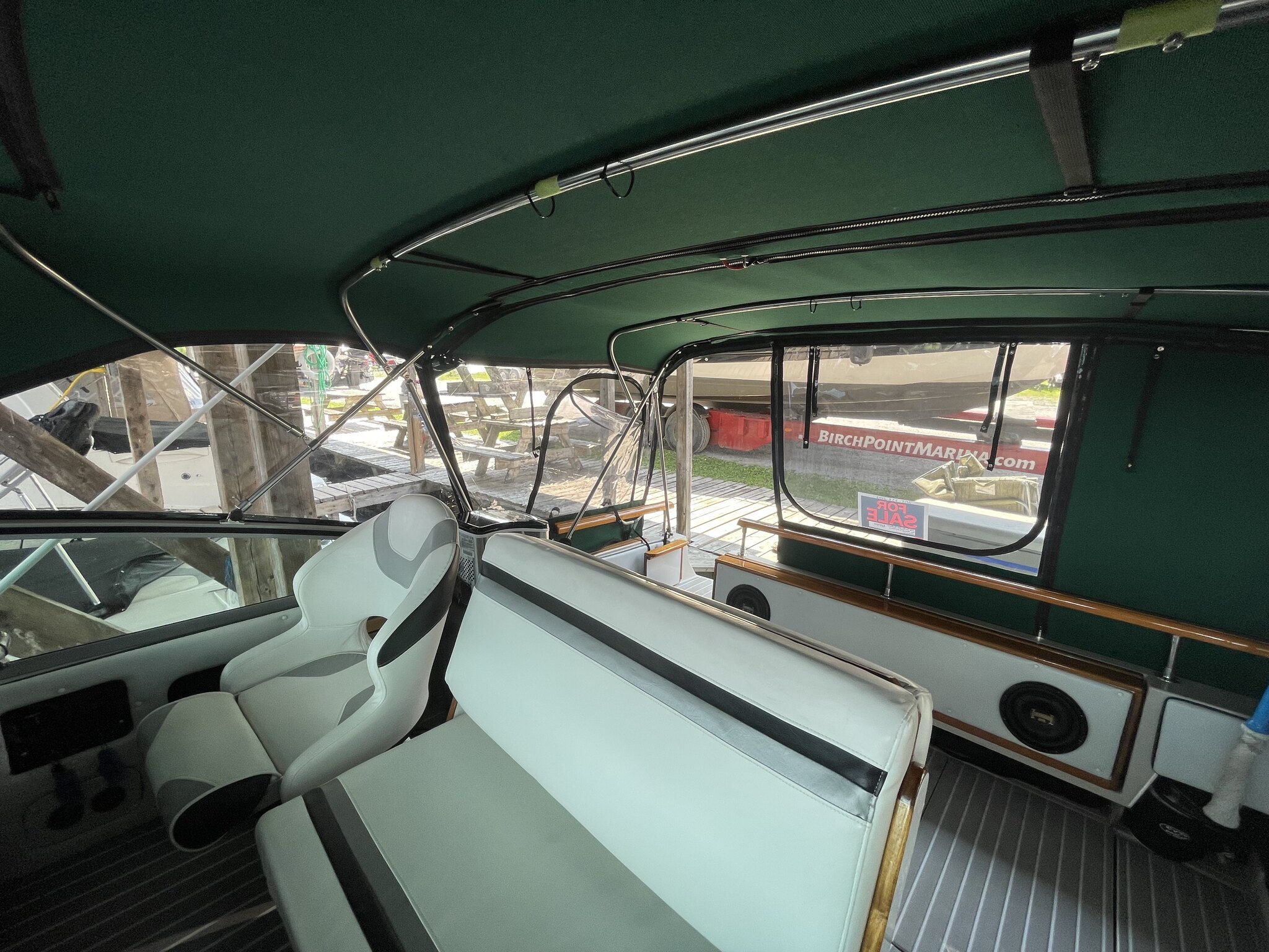 1986 Sea Ray 270 Sundancer