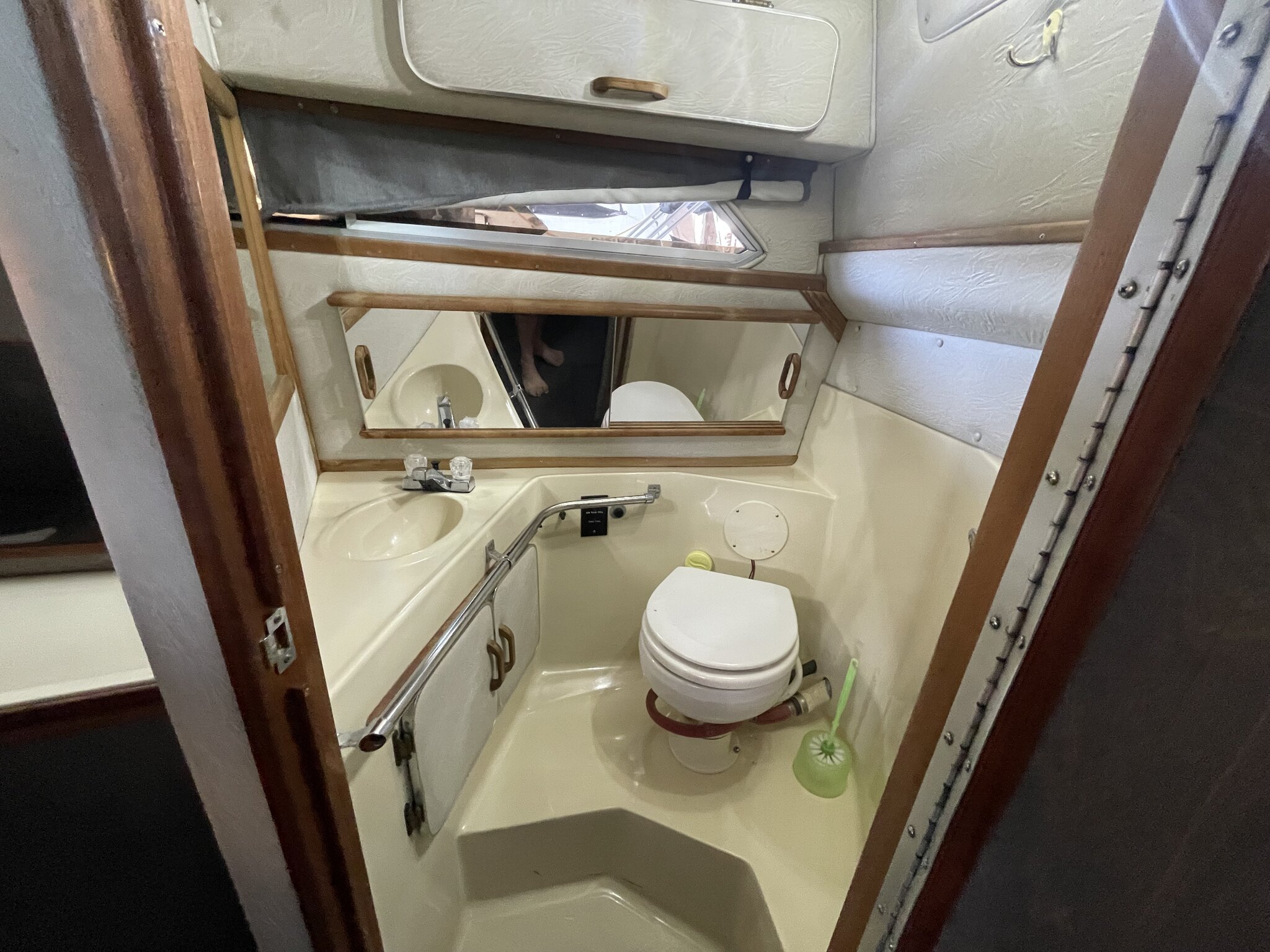 1986 Sea Ray 270 Sundancer