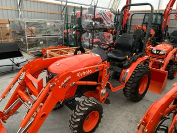 2025 KUBOTA B2301HSD 1