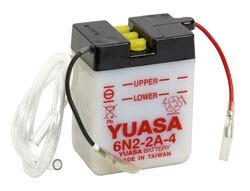 Batterie Yuasa Conventionnelle 6N4C 1B