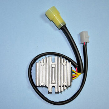 REGULATOR/RECTIFIER HONDA CBR929RR.