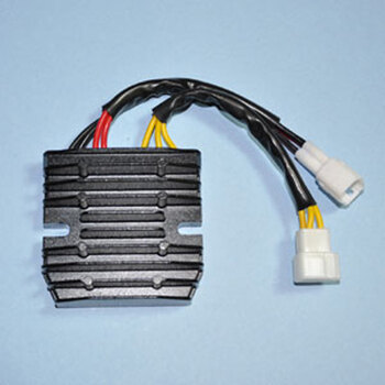 REGULATOR/RECTIFIER SUZUKI GSXR600/750/1000.