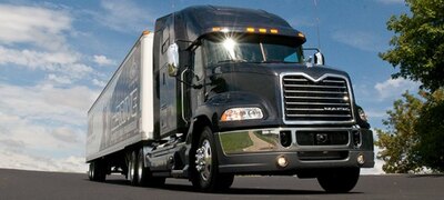 Mack Pinnacle™ Sleepers-Full Service Lease Available