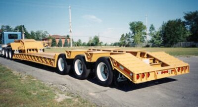 J.C. Triaxle Hydraulic detachable gooseneck float with beavertail