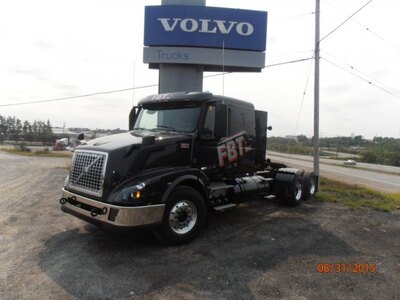 Volvo VNX430 for Lease